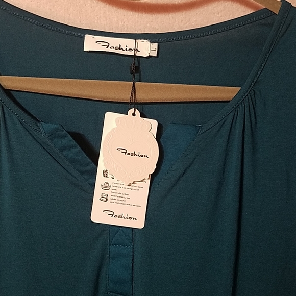 Tank top - Picture 3 of 4